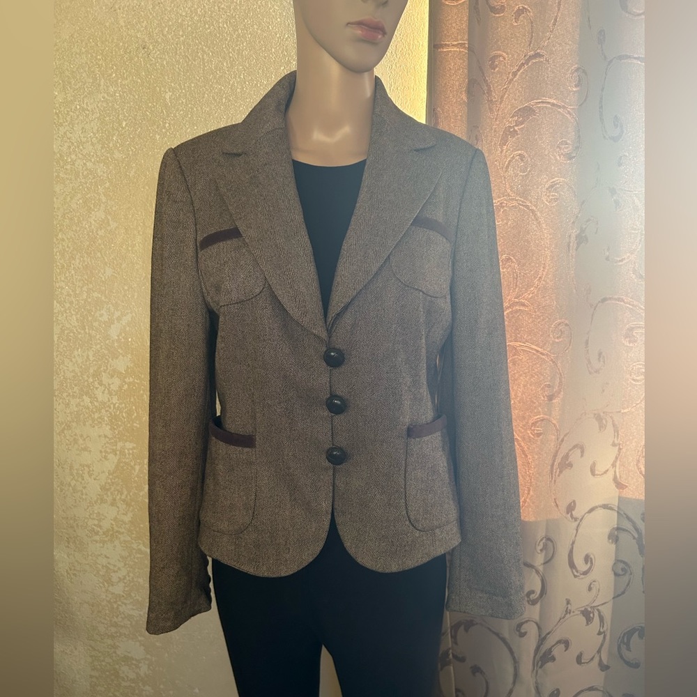 Banana Republc, Women’s Wool / Rayon Blend Blazer, US Size 8